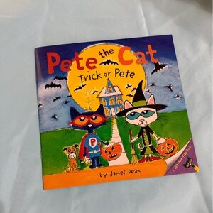 Pete the Cat Book (2)